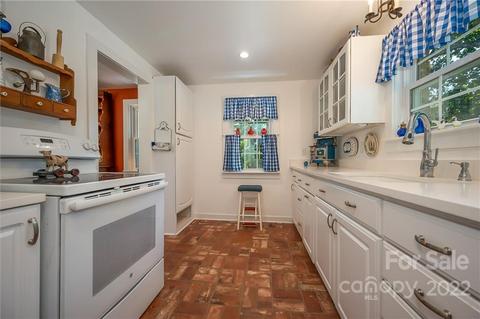 146 Hidden Hill Rd, Tryon, NC 28782 photo 8