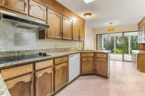 5143 Morrison Dr, Hickory, NC 28602 photo 7