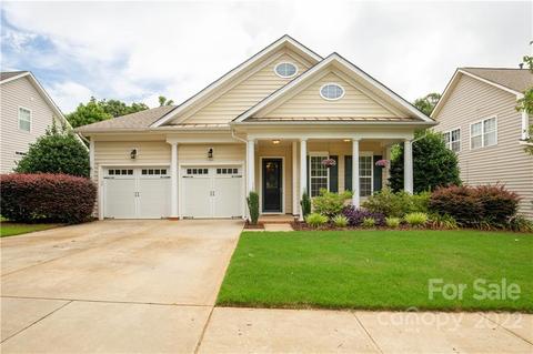 932 Treasure Ct, Fort Mill, SC 29708 photo 1
