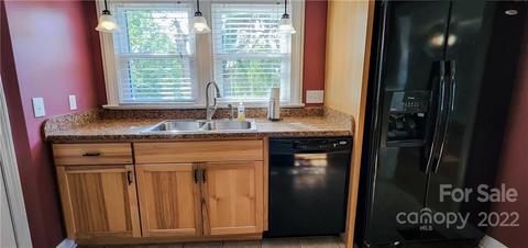 118 Baxter St, Morganton, NC 28655 photo 10