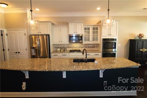1028 Jack Pine Rd, Clover, SC 29710 photo 9