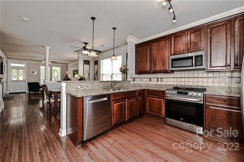 545 Jetton St, Davidson, NC 28036 photo 12