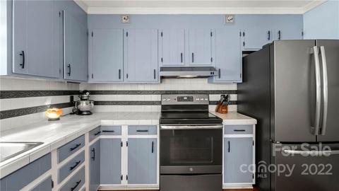 4530 Mockingbird Ln, Maiden, NC 28650 photo 9