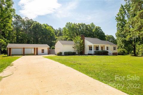 1244 Foxfire Dr, Lancaster, SC 29720 photo 32
