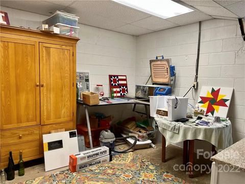135 Pearson Dr, Morganton, NC 28655 photo 28