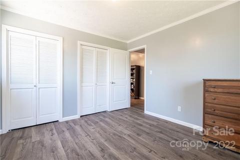 1003 St Davids St, Conover, NC 28613 photo 17