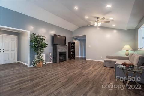 1003 St Davids St, Conover, NC 28613 photo 7