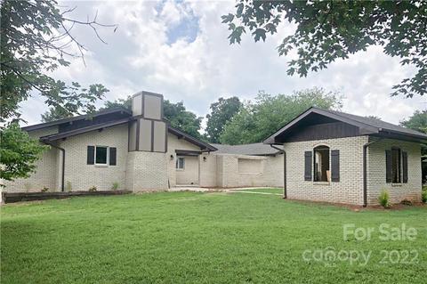1003 St Davids St, Conover, NC 28613 photo 2