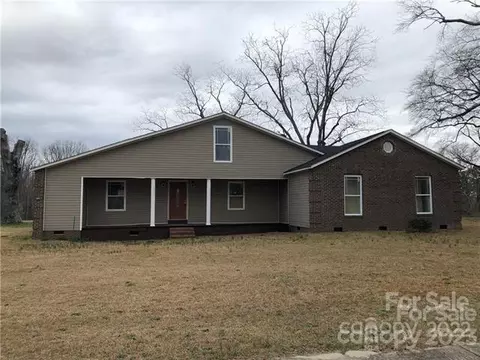 310 East St, Heath Springs, SC 29058