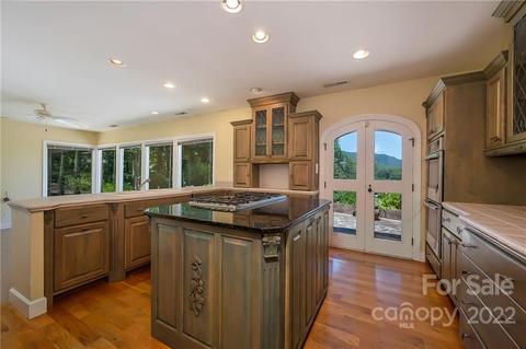 140 Jericho Dr, Tryon, NC 28782 photo 10