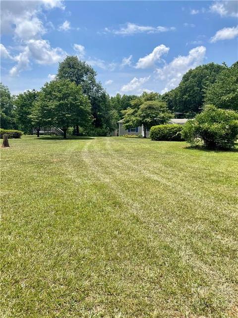 1255 Colonial Rd, Clover, SC 29710 photo 16
