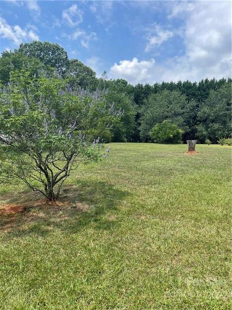 1255 Colonial Rd, Clover, SC 29710 photo 18