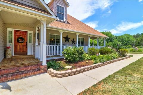 210 Timberwolf Ln, Salisbury, NC 28147 photo 4