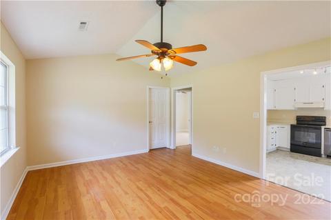 5124 Willow Run Dr, Monroe, NC 28110 photo 3