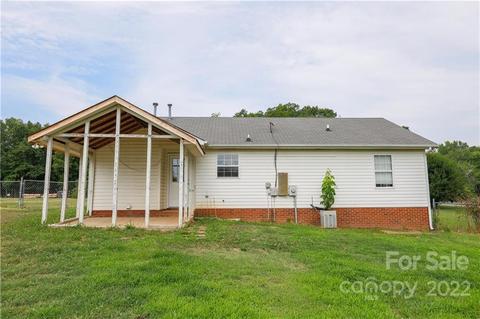 5124 Willow Run Dr, Monroe, NC 28110 photo 8