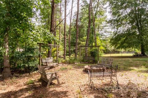 731 Pinehaven Cir, Clover, SC 29710 photo 10