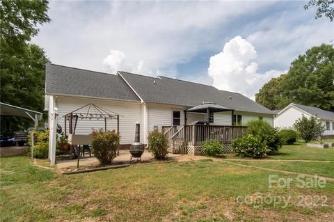 731 Pinehaven Cir, Clover, SC 29710 photo 4
