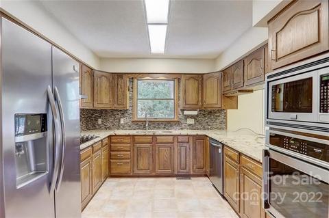 8 Lynnette Dr, Fairview, NC 28730 photo 11