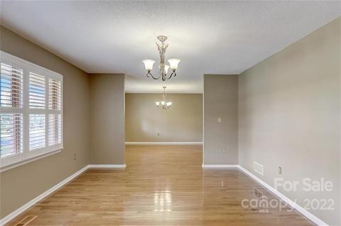 8 Lynnette Dr, Fairview, NC 28730 photo 16