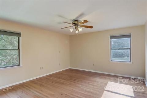 8 Lynnette Dr, Fairview, NC 28730 photo 25