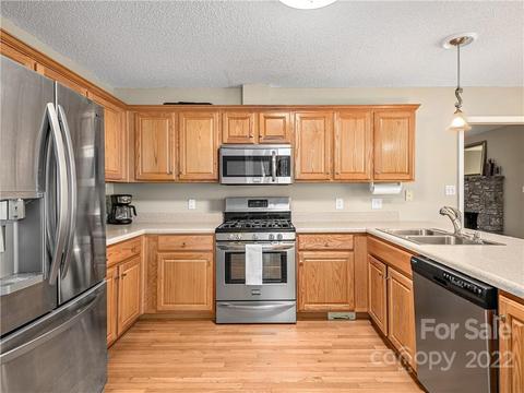 38 Eagle Crest Way, Fairview, NC 28730 photo 11