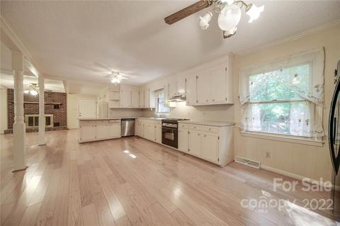 699 Bailey Rd, Lancaster, SC 29720 photo 8