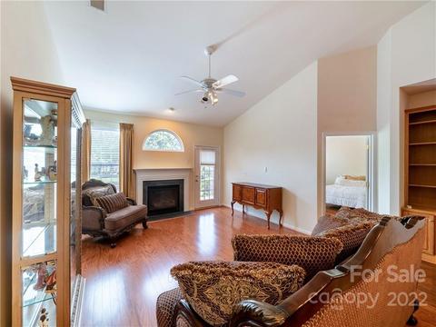 216 Garnet Ct, Fort Mill, SC 29708 photo 7