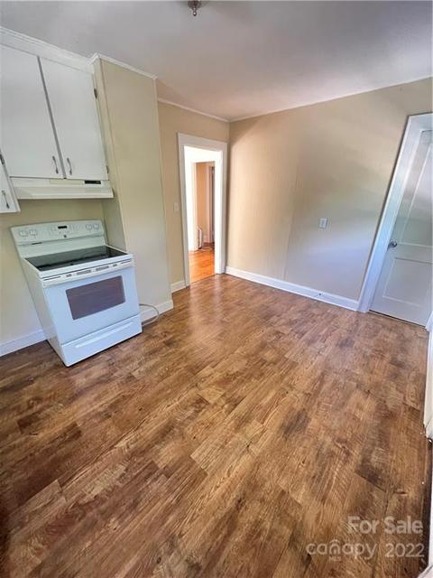 32 Duncan St, Spruce Pine, NC 28777 photo 12