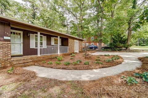 132 Smith St, Wingate, NC 28174 photo 2