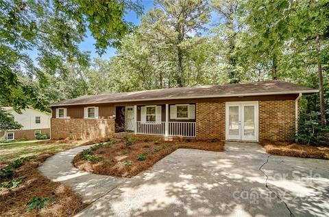 132 Smith St, Wingate, NC 28174 photo 1