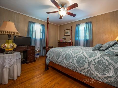 621 Roper Rd, Flat Rock, NC 28731 photo 18