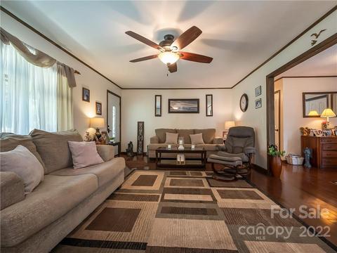 621 Roper Rd, Flat Rock, NC 28731 photo 5