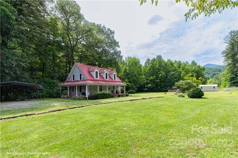 260 Willets Rd, Sylva, NC 28779 photo 2