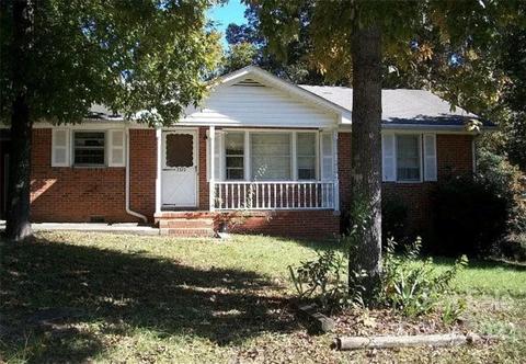 2322 Valleybrook Rd, Sumter, SC 29154 photo 2