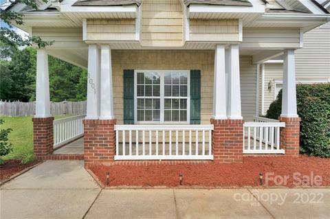 1001 Oakstone Dr, Monroe, NC 28110 photo 2