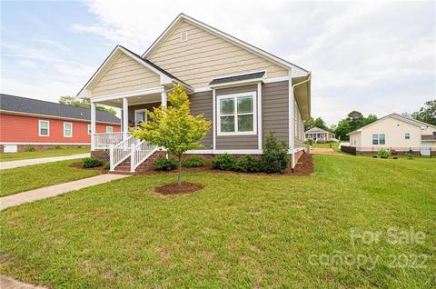 1080 33rd Avenue Ne Loop NE, Hickory, NC 28601 photo 2