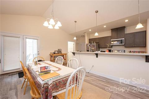 1080 33rd Avenue Ne Loop NE, Hickory, NC 28601 photo 11