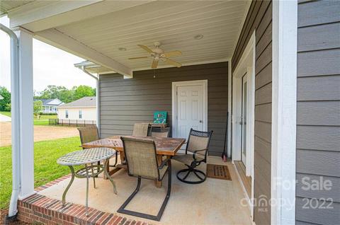 1080 33rd Avenue Ne Loop NE, Hickory, NC 28601 photo 5