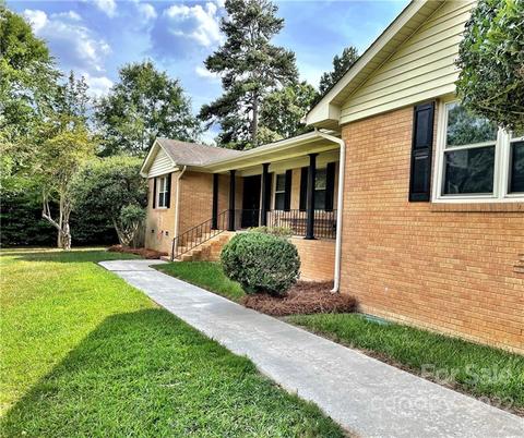 1000 Leewood Dr, Monroe, NC 28112 photo 2