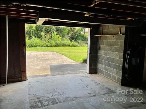 53 E Glenview St, Marion, NC 28752 photo 23