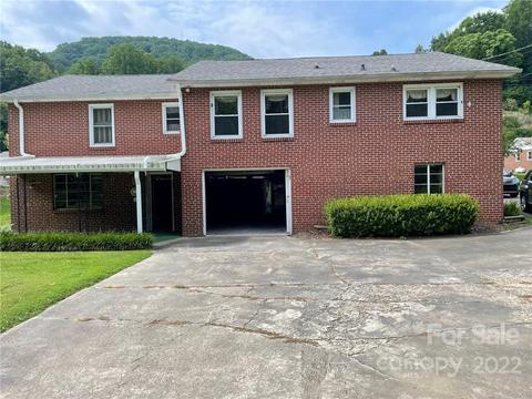 53 E Glenview St, Marion, NC 28752 photo 3