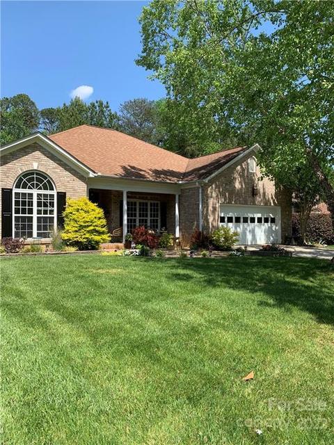 7784 E Sedgebrook Dr, Stanley, NC 28164 photo 1