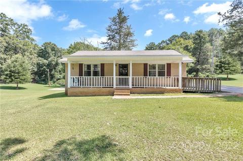 1845 Douglas Rd, Lancaster, SC 29720 photo 1