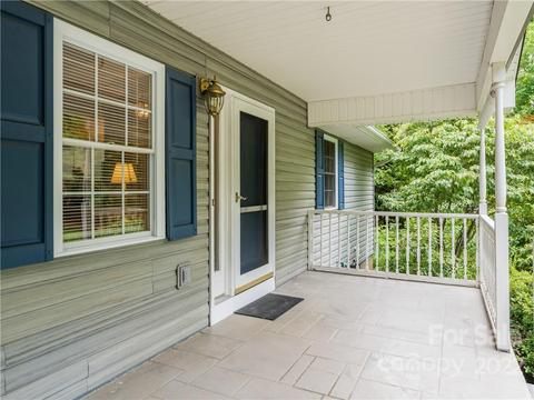 7 Pheasant Dr, Fairview, NC 28730 photo 5