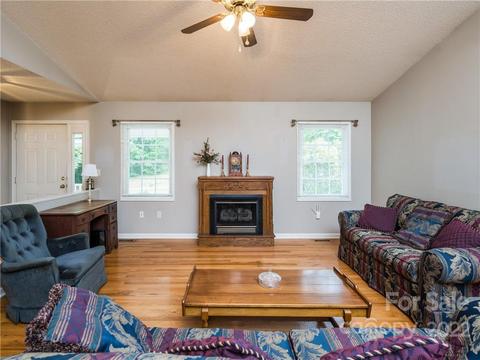 7 Pheasant Dr, Fairview, NC 28730 photo 11