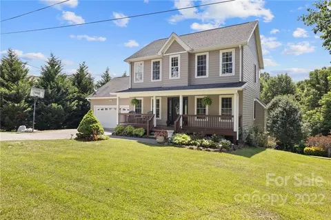 103 Noble Rd, Fairview, NC 28730 photo 2