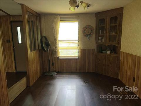 203 Kimmon Rd, Harmony, NC 28634 photo 13