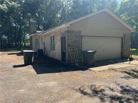 1203 Killian Rd, Stanley, NC 28164 photo 16