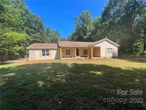 1203 Killian Rd, Stanley, NC 28164 photo 1