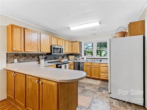 52 Parsonage Dr, Mills River, NC 28759 photo 8
